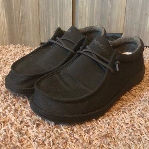 Youth size 5-6 Black Hey Dude shoes
